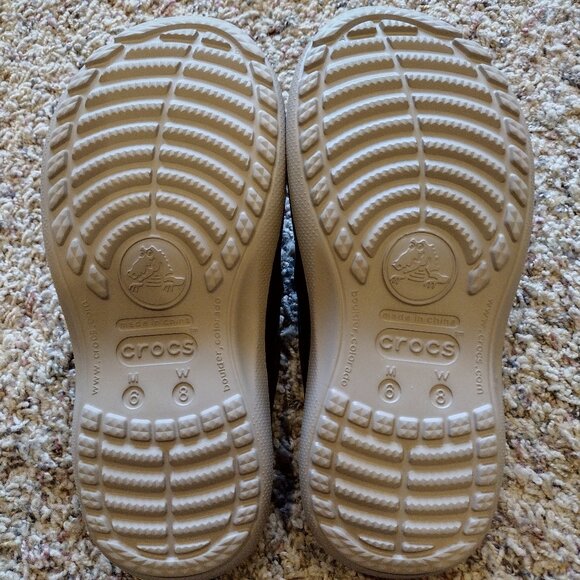 Crocs Sandals - Women's Size 8 - Picture 4 of 5